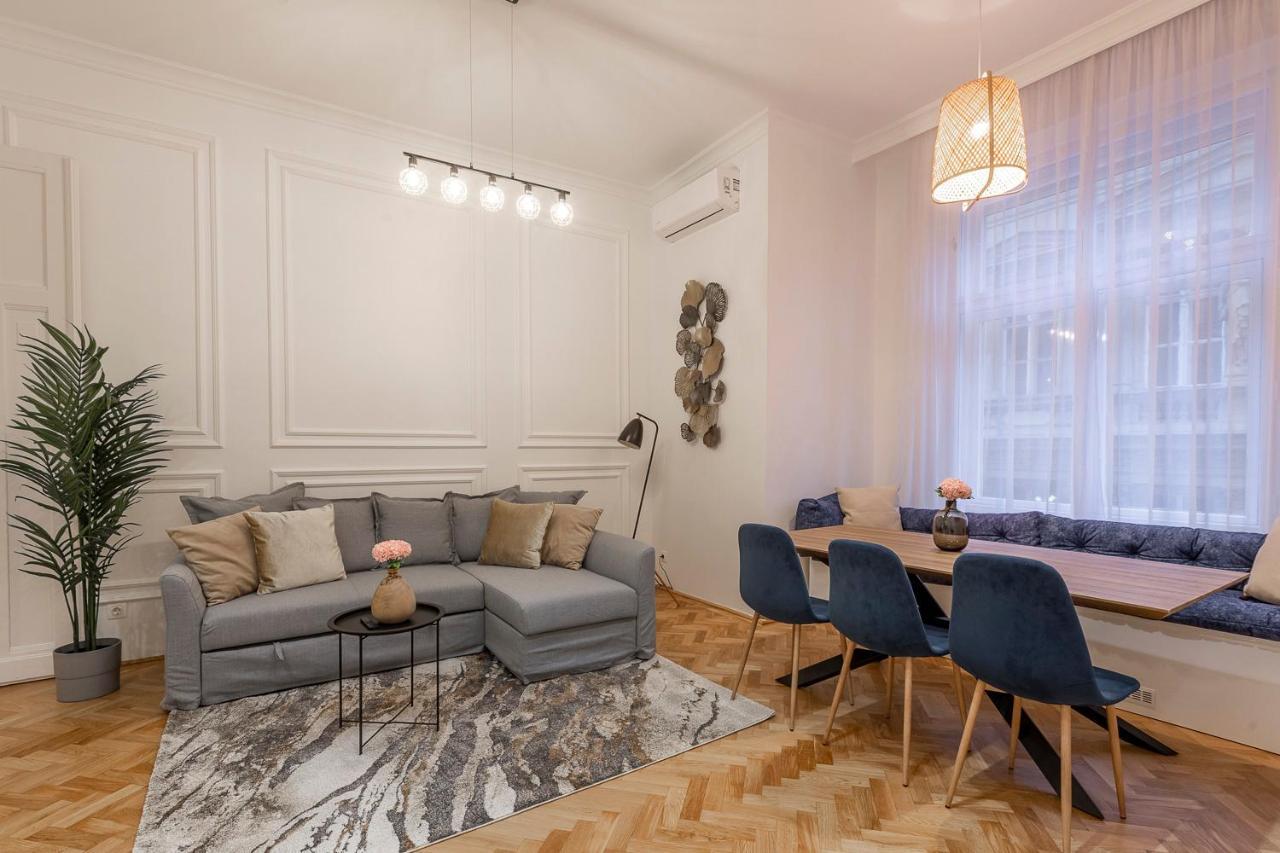 Glamorous Modern Apartment In The Hearth Of בודפשט מראה חיצוני תמונה