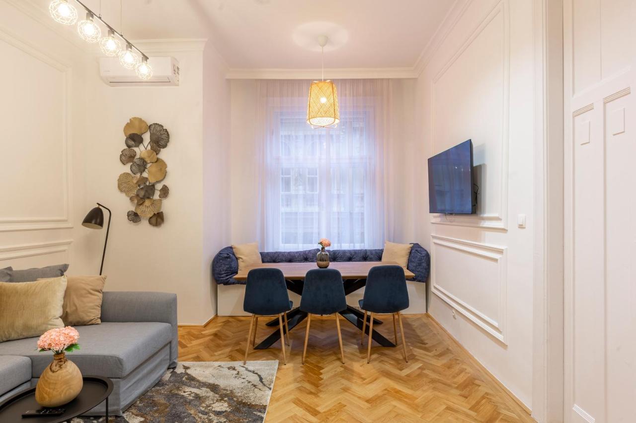 Glamorous Modern Apartment In The Hearth Of בודפשט מראה חיצוני תמונה